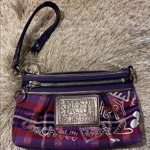 Coach wristlet, zippered